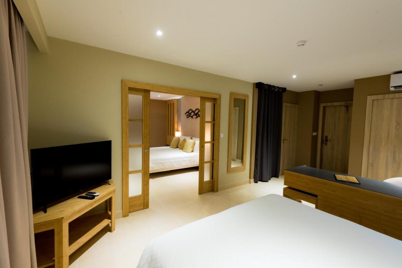 Baobab Tree Hotel & Spa Mahajanga Luaran gambar