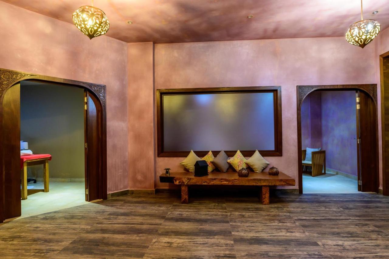 Baobab Tree Hotel & Spa Mahajanga Luaran gambar