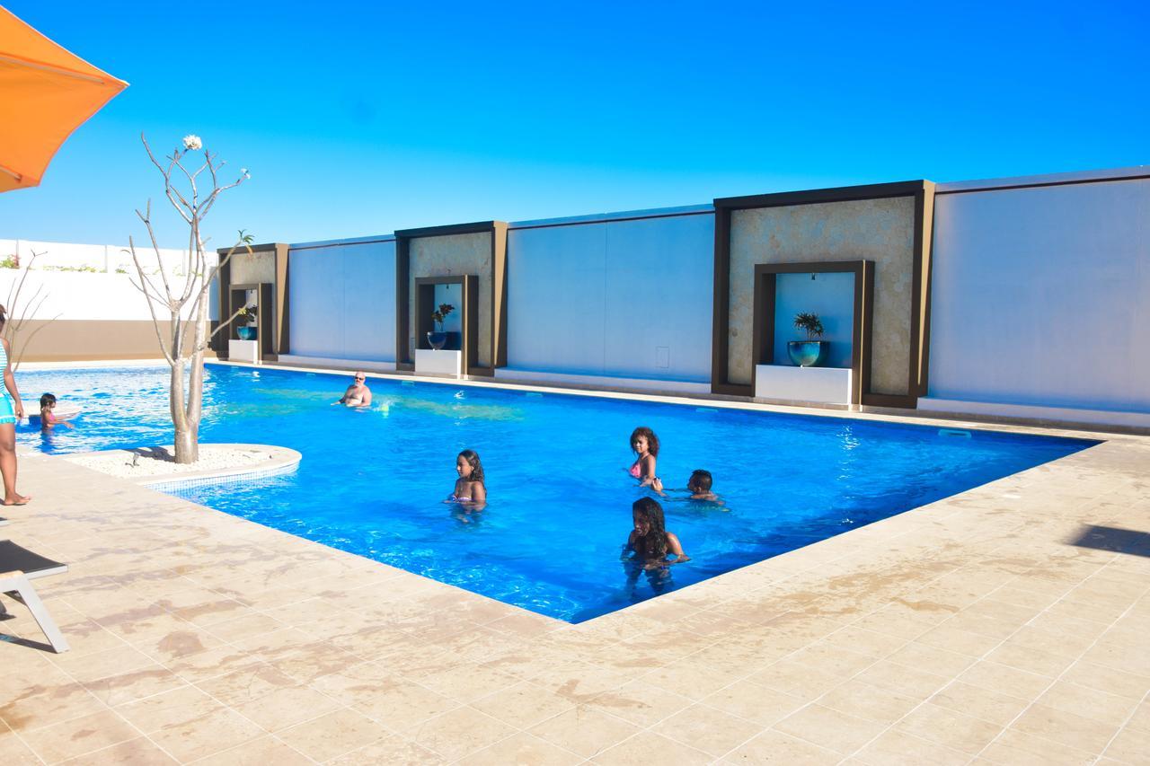 Baobab Tree Hotel & Spa Mahajanga Luaran gambar