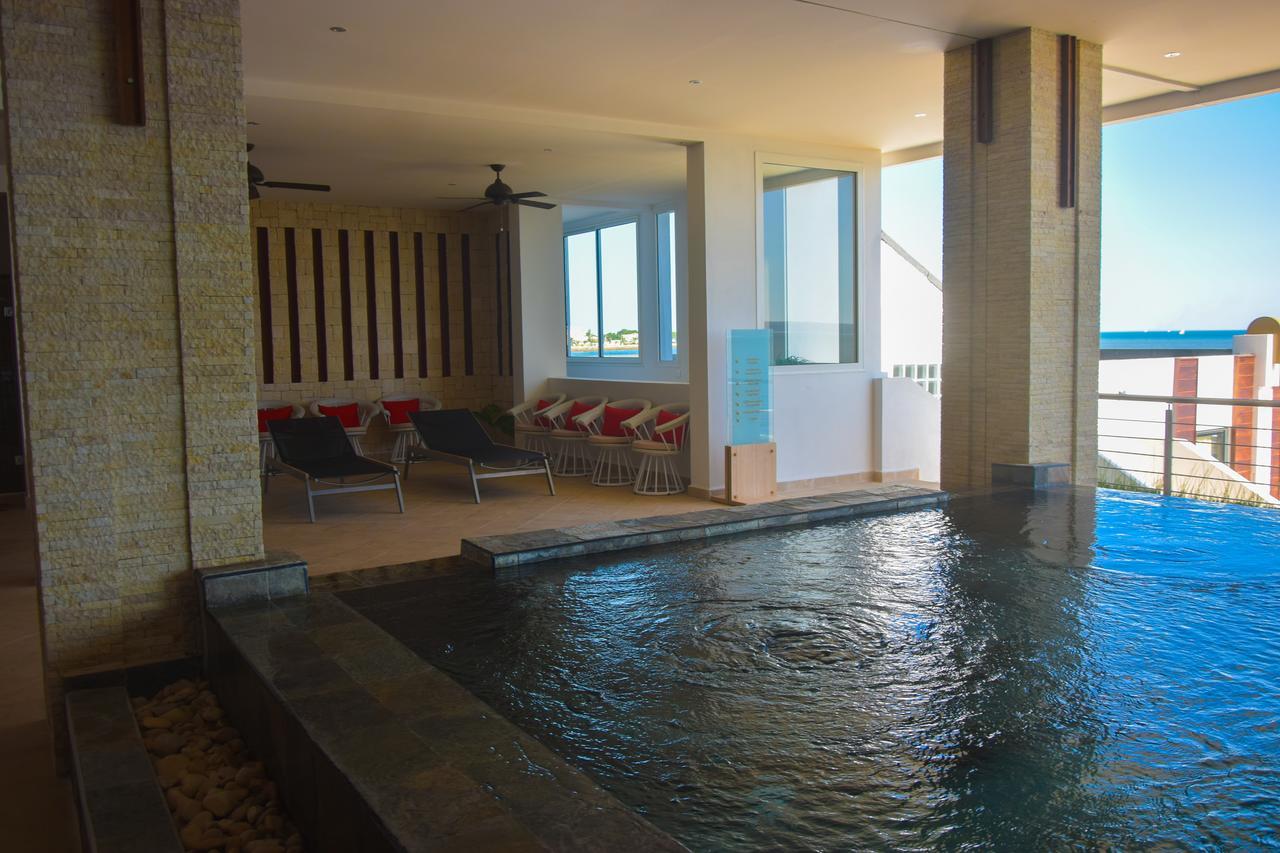 Baobab Tree Hotel & Spa Mahajanga Luaran gambar